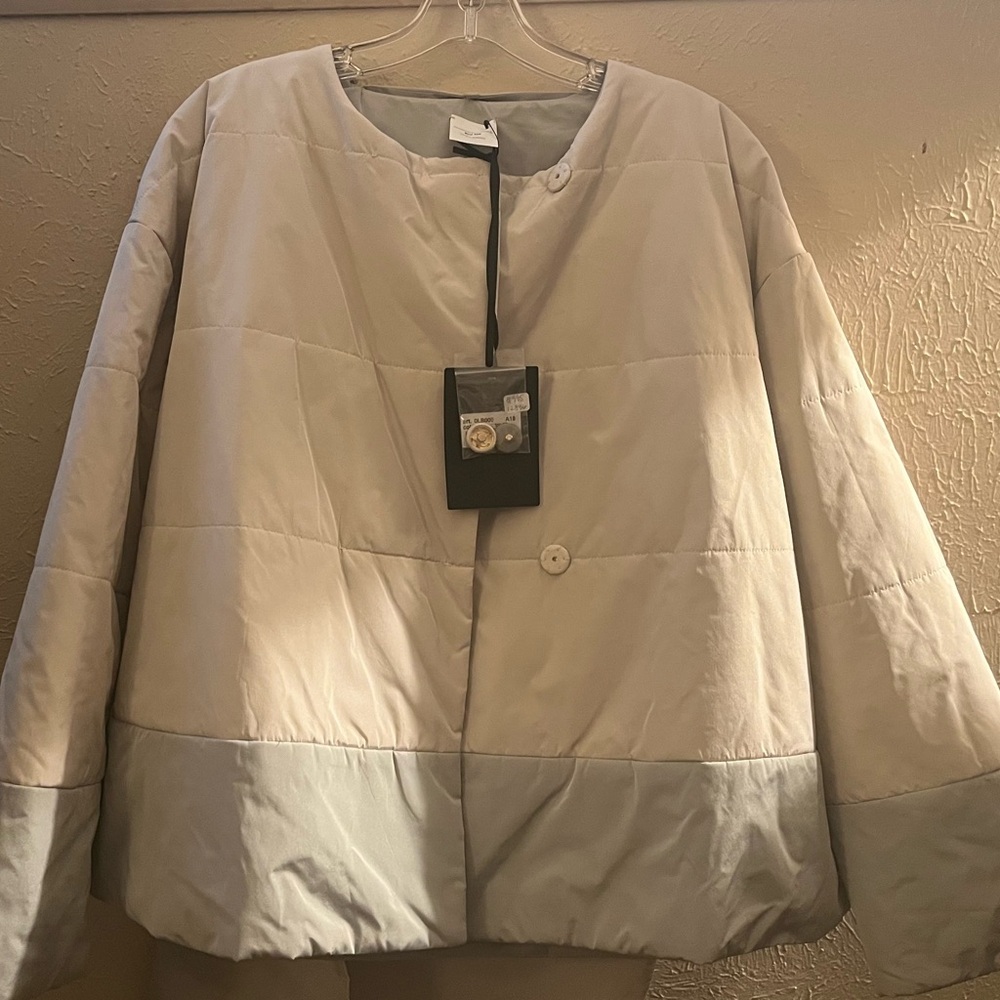 BRAND NEW WITH TAGS! BVM SPA/LES COPAINS WOMENS COAT W/REMOVABLE NECK/HEAD WRAP.
